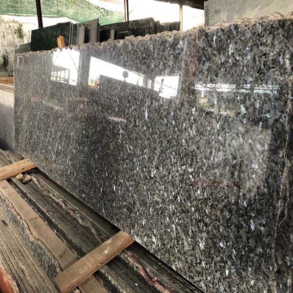 Đá granite tím mông cổ